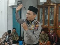 Kasat Binmas Polres Sijunjung Penuhi Undangan Sebagai Penceramah di Masjid Nurul Islam Kecamatan Lembang Jaya Kabupaten Solok